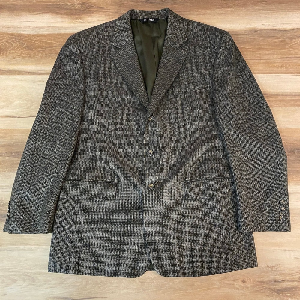 Jos A Bank Mens Herringbone Wool Sport Coat 43R Blazer Jacket